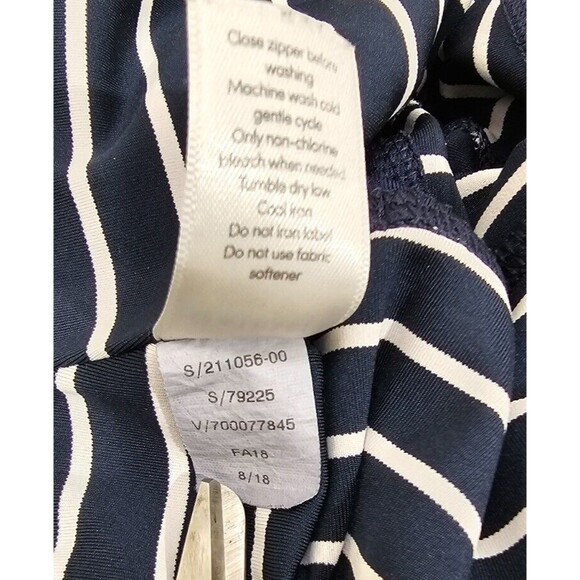 Athleta Womens Leggings Contender Powerlift 7/8 Pockets Navy Striped Yoga Gym XS - Picture 16 of 16